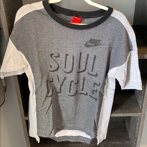 Soul cycle lifestyle tee Nike